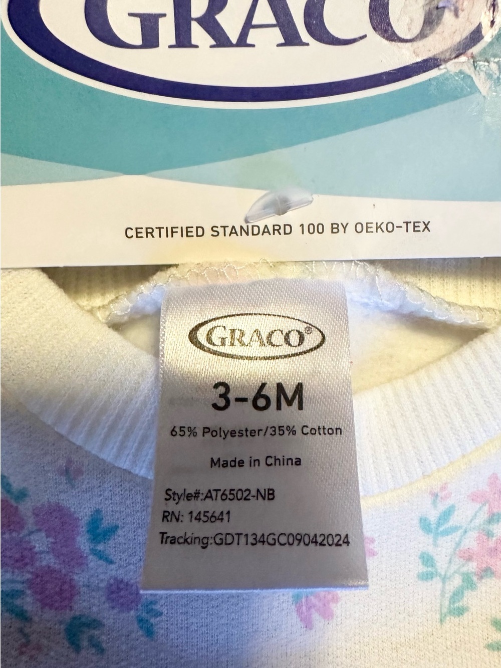 Graco Cream Floral Ruffle Baby Matching Set - 2PC - Picture 4 of 5